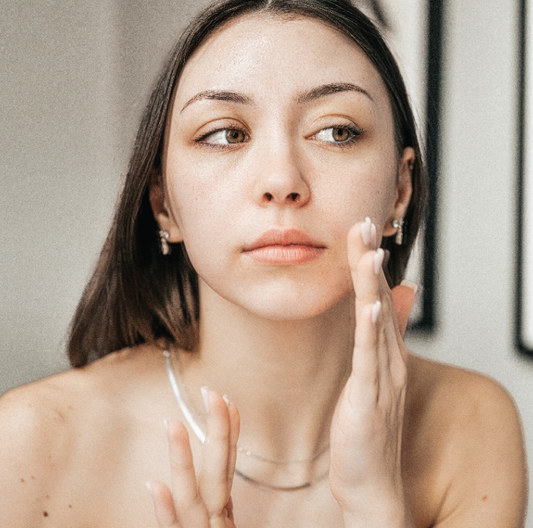Transform Your Skin: The Essential Daily Skincare Routine With Ziro